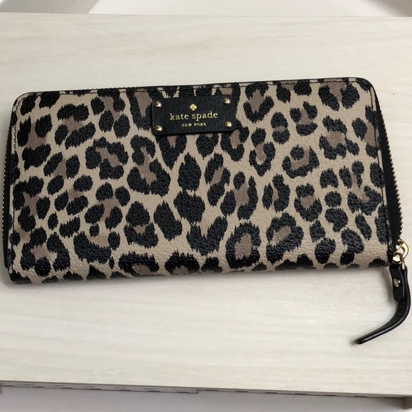 kate spade Handbags - Authentic Kate Spade zip around clutch wallet NWT